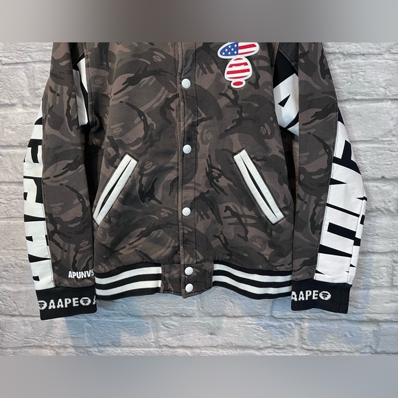 AAPE by A Bathing Ape Size Large Camouflage Varsity Snap Button Jacket - Picture 4 of 16